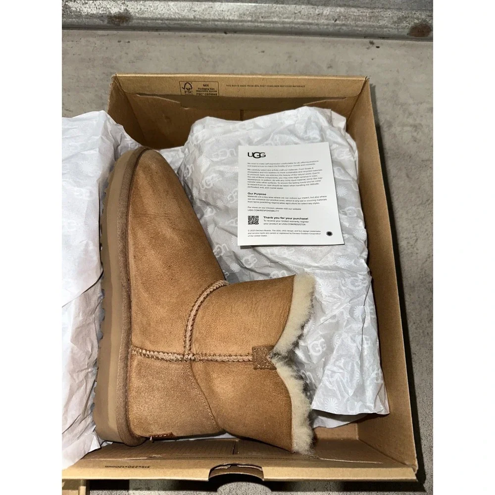 UGG Bailey Zip Mini Boot Women's Size 6‎ Chestnut Leather Warm Winter Fur Lined